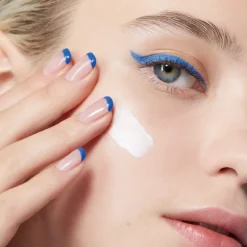 CREMA FRAÎCHE DE BEAUTÉ  REPULPANTE HIDRATANTE 48H 50ML