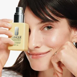 Dramatically Different Moisturizing Lotion+ SPF50