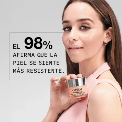 MOISTURE SURGE™ SPF 25 SHEER HYDRATOR