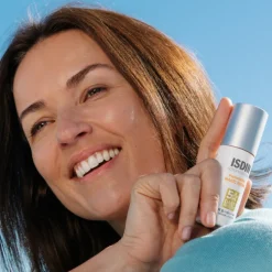 Photoprotecteur Fusion Water Magic Repair Spf50