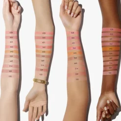 ROUGE BLUSHFard à joues et pommettes - longue durée